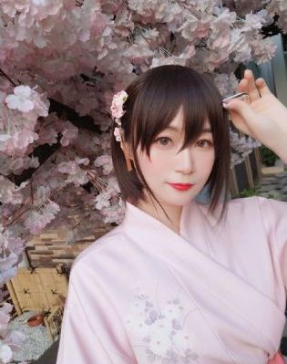 欧美沙漠视频_BD国语手机在线看