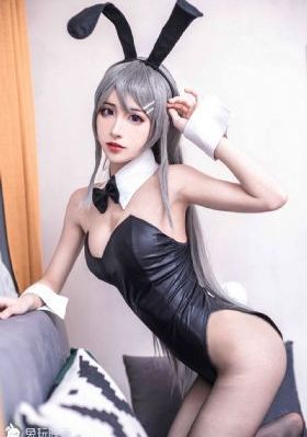 美女扒开腿让男人桶爽app免费看_超清完整版观看