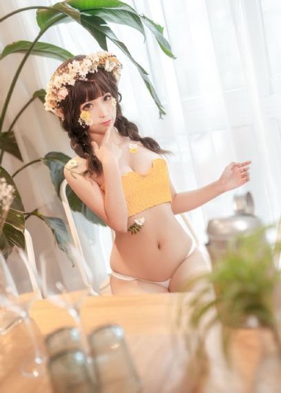 唯美清新淡雅欧美女生_4K日韩电影在线