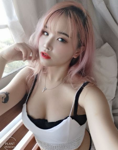 欧美潮牌卫衣女_BD英语免费电视剧