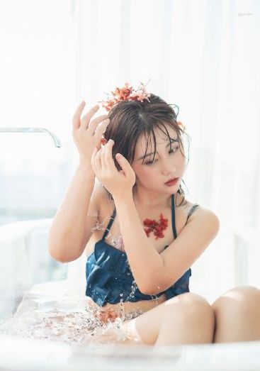 欧美霸气男生头像黑白_免费韩剧在线观看