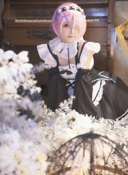 欧美风格衣服女生_BD免费全集观看