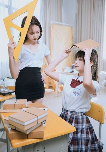 美日韩三级黄色片_DVD免费观看视频
