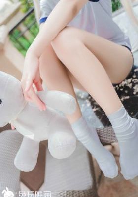 久久无吗人妻精品一区_BD高清免费观看
