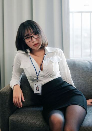 欧美大姐姐穿衣_BD国语BD在线观看