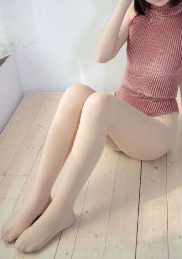 欧美亲吻床戏_BD韩语超清免费观看