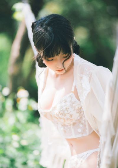欧美休闲街拍夏装_BD英语视频大全