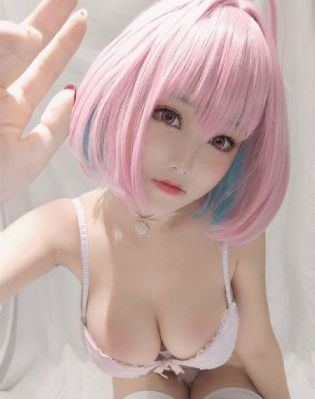 欧美人妖色视频_1080在线观看完整版